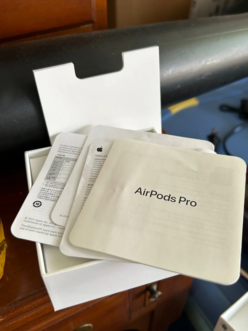 **Box‎ only **Apple AirPods Pro 1st Generation BOX & INSERTS ONLY